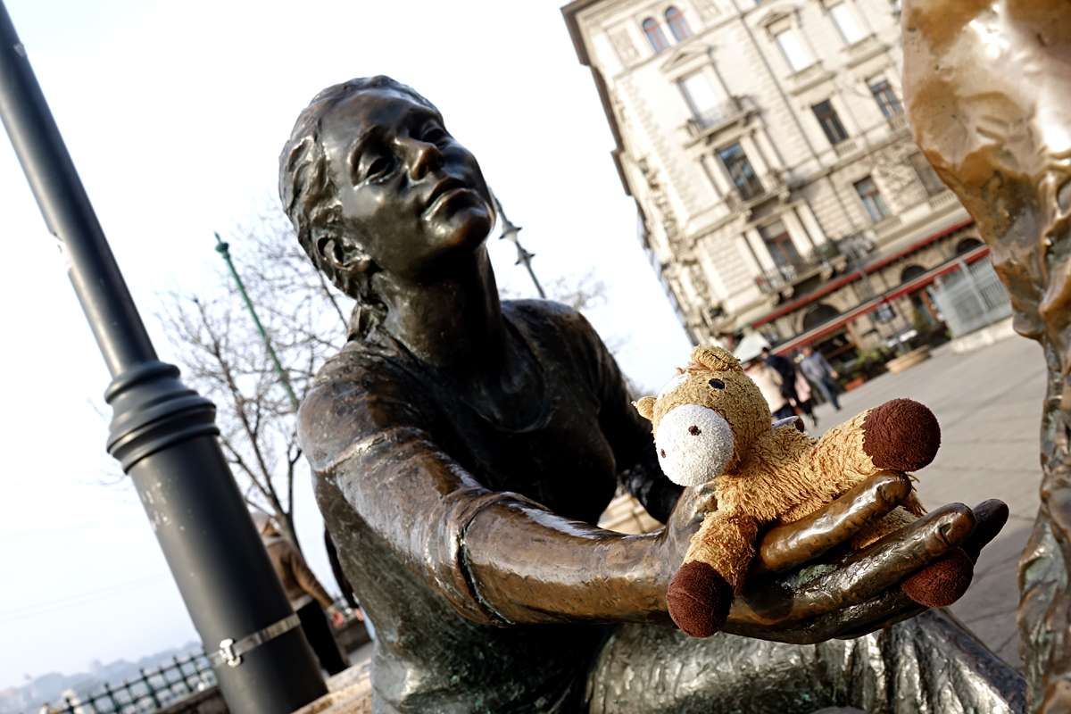 Budapest - am Flußufer