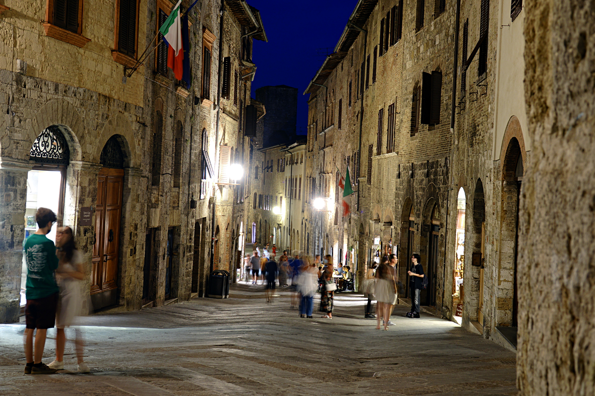 San Gimignano 2021 - Impression bei Nacht San Gimignano 2021 - Impression bei Nacht