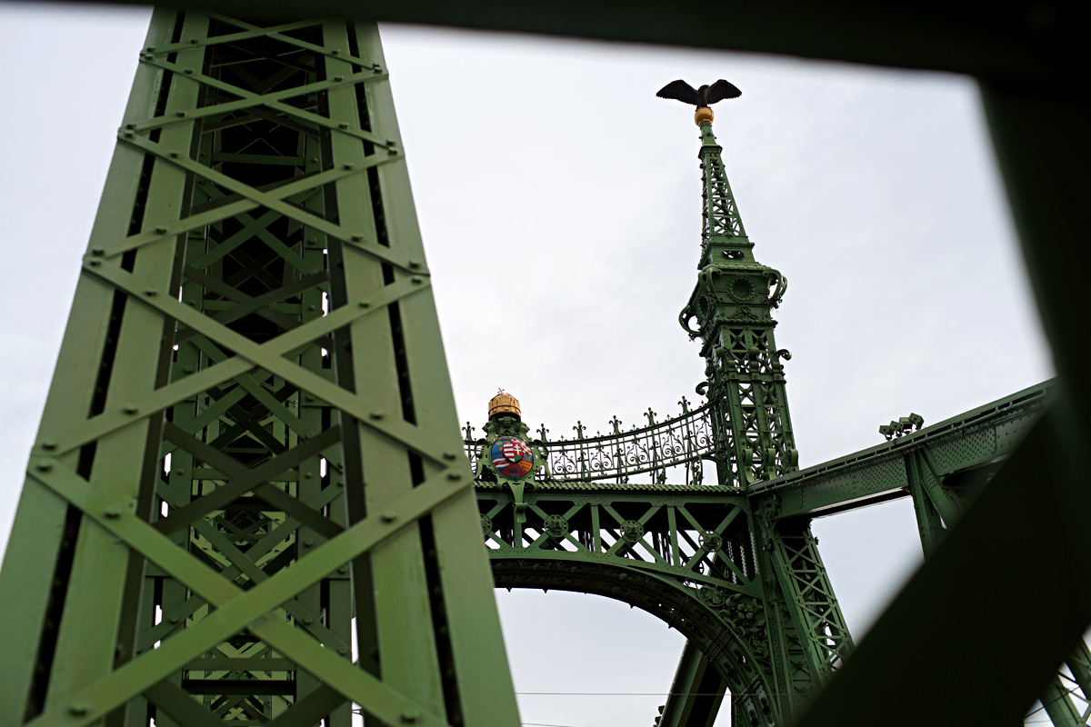 2025-10-11-Budapest-BUD00026 Freiheitsbrücke