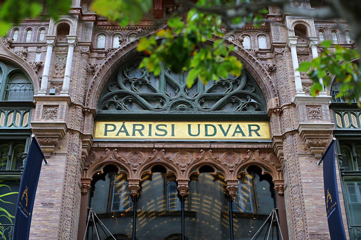 2025-10-11-Budapest-BUD00057 Pariser Hof