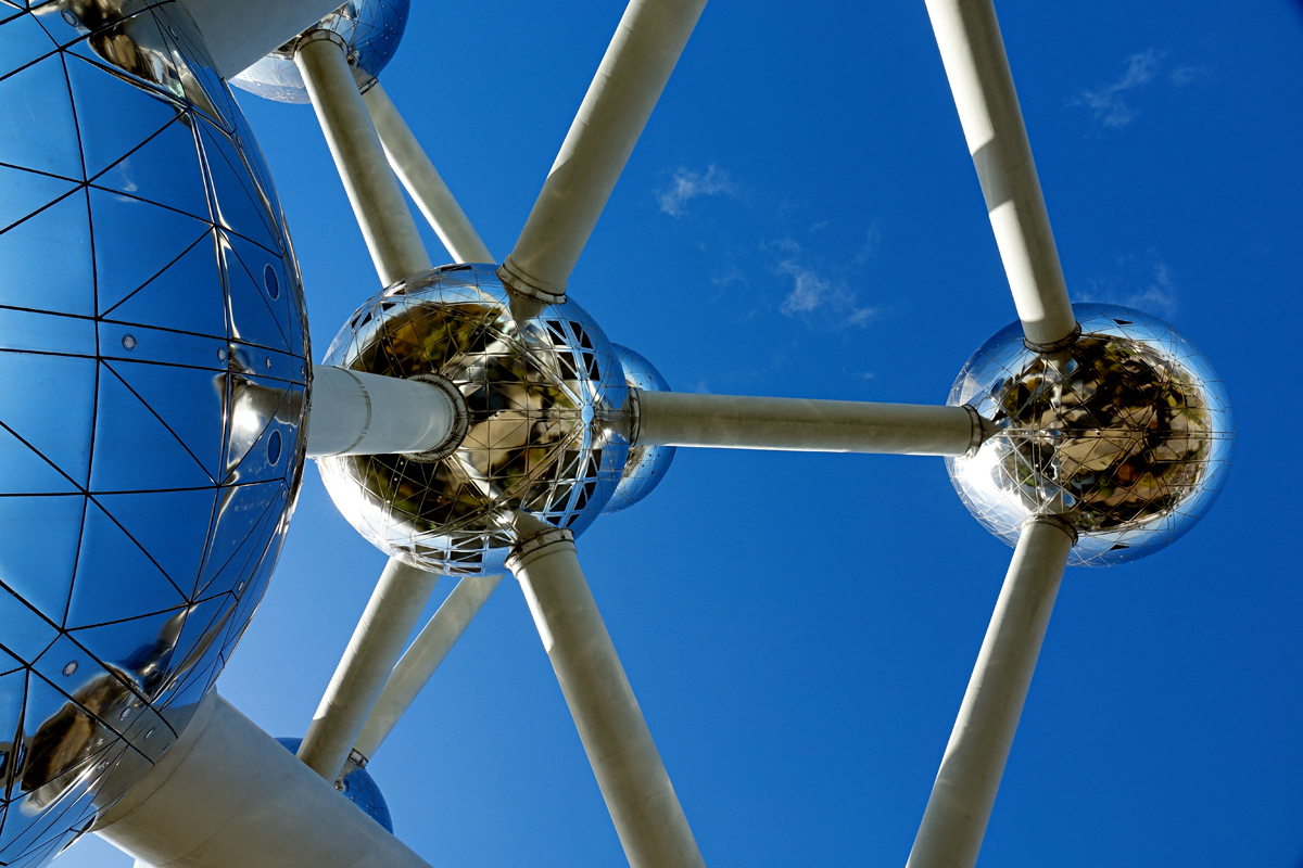 2025-10-30-Brüssel-BRU07952- Brüssel - Atomium