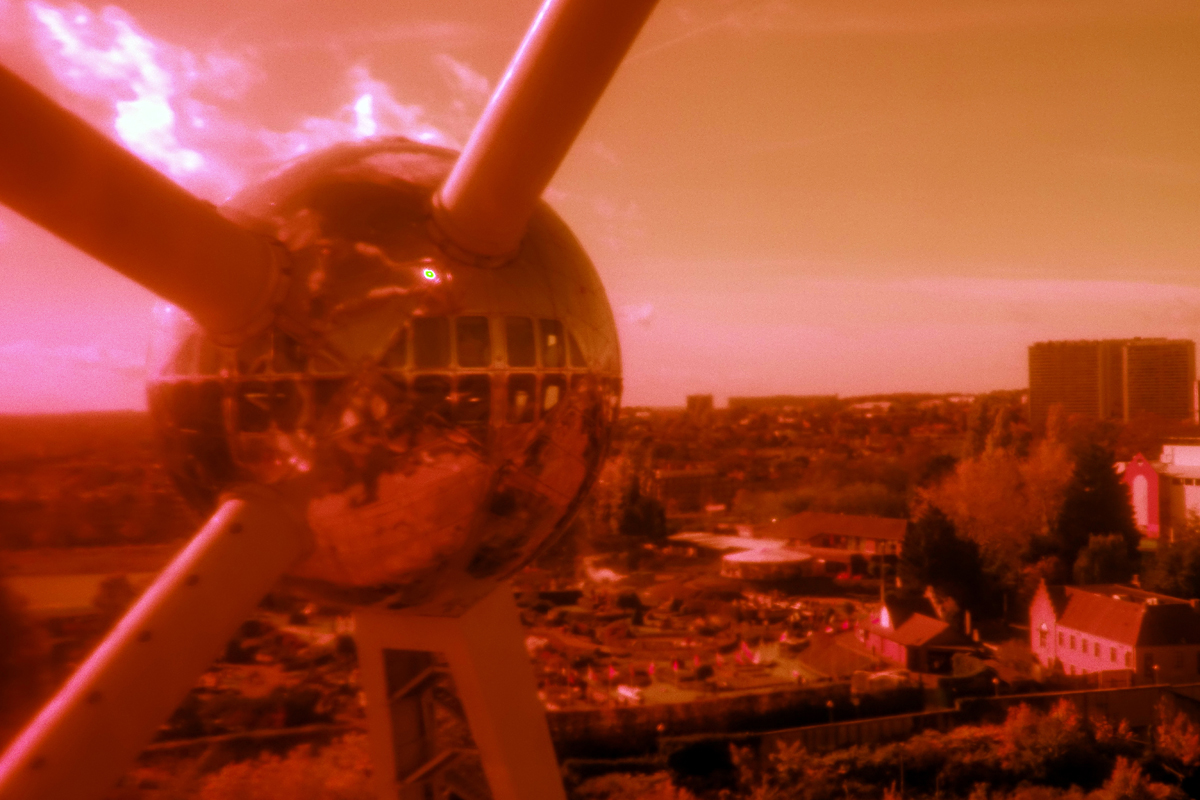 2025-10-30-Brüssel-BRU08198- Brüssel - Atomium