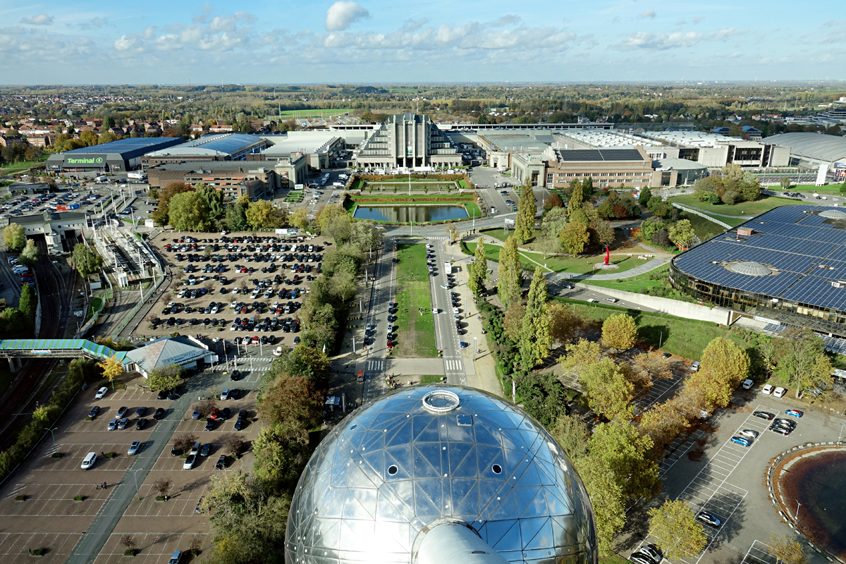 2025-10-30-Brüssel-BRU08223- Brüssel - Atomium