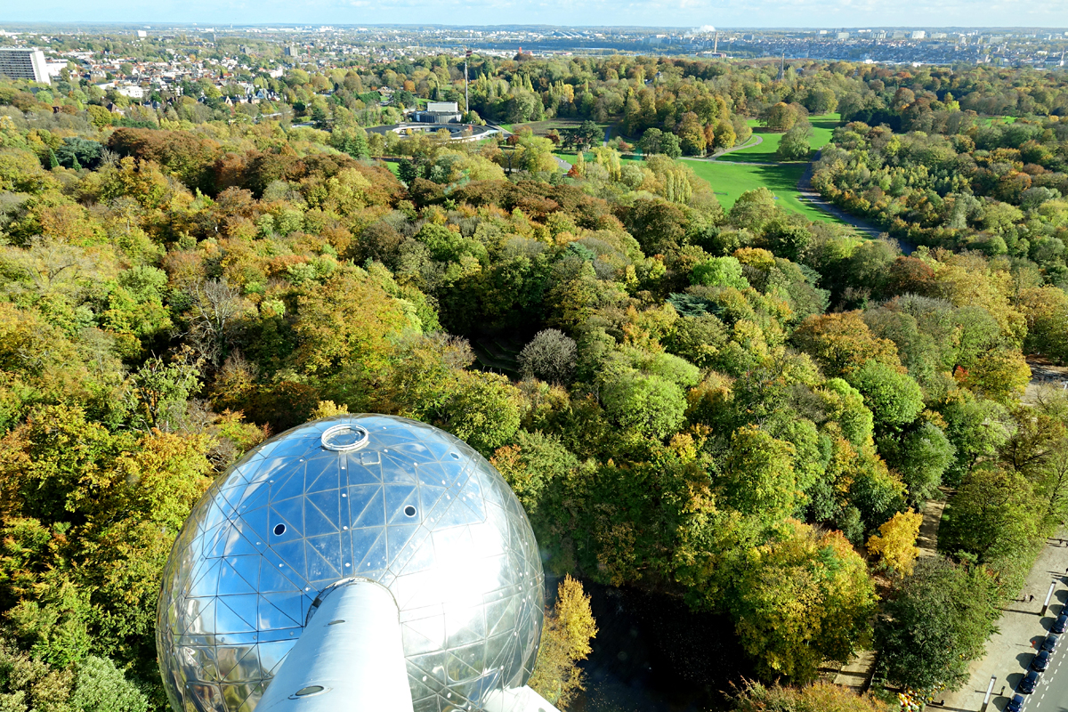 2025-10-30-Brüssel-BRU08227- Brüssel - Atomium