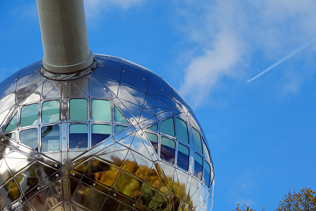 2025-10-30-Brüssel-BRU08241- Brüssel - Atomium
