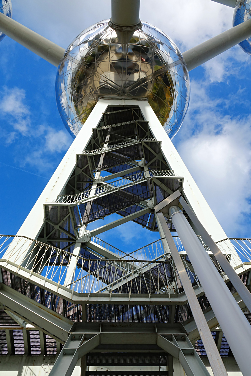 2025-10-30-Brüssel-BRU08257- Brüssel - Atomium
