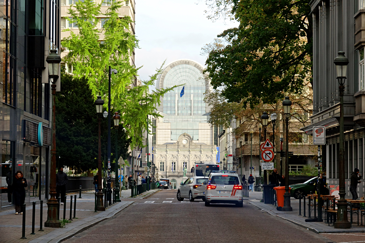 2025-10-30-Brüssel-BRU08263- Brüssel - Europaviertel Leopold