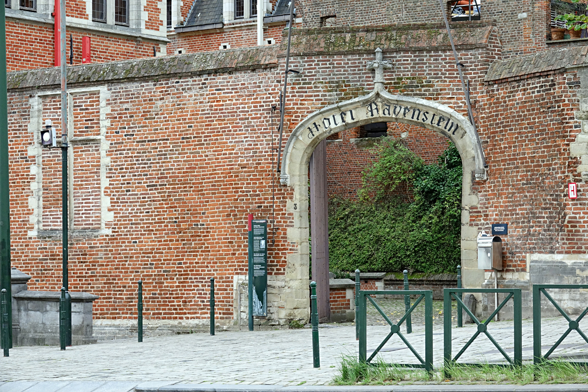2025-10-31-Brüssel-BRU08310- Brüssel - Hôtel Ravenstein