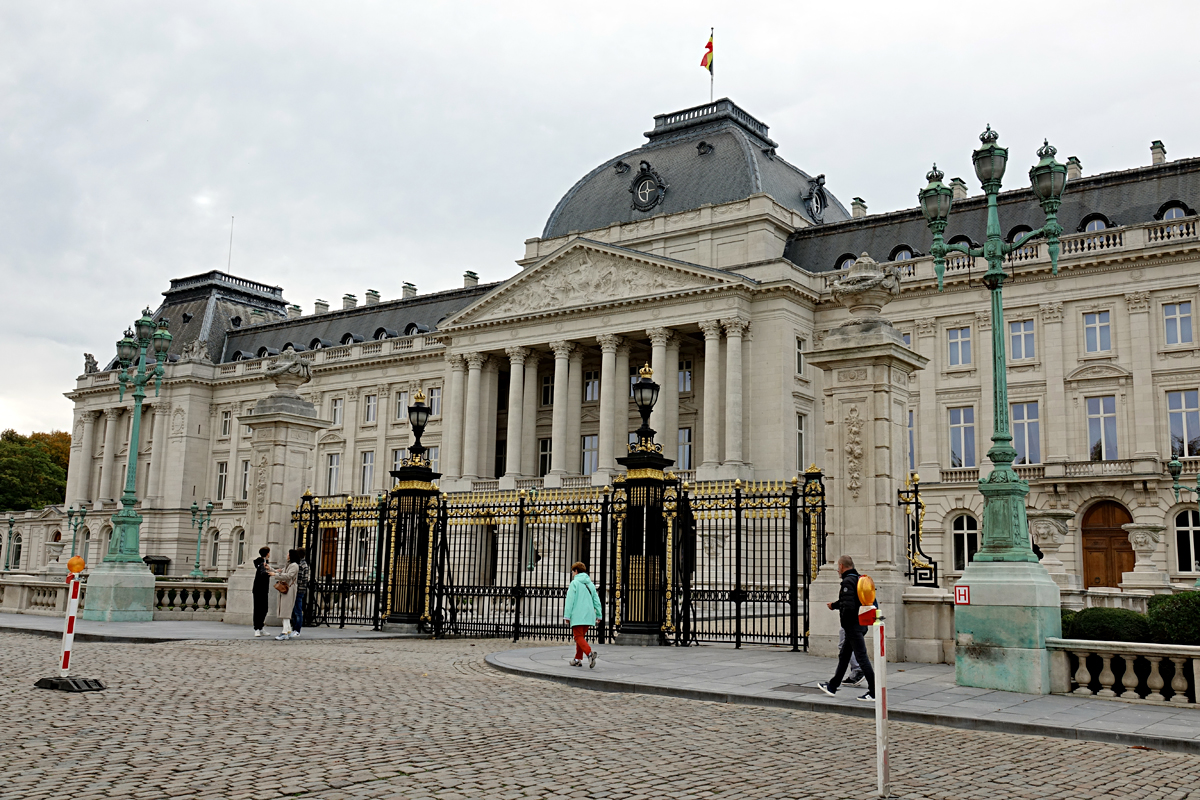 2025-10-31-Brüssel-BRU08331- Brüssel - Königlicher Palast