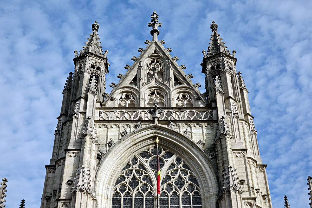 2025-10-31-Brüssel-BRU08389- Brüssel - Notre-Dame du Sablon