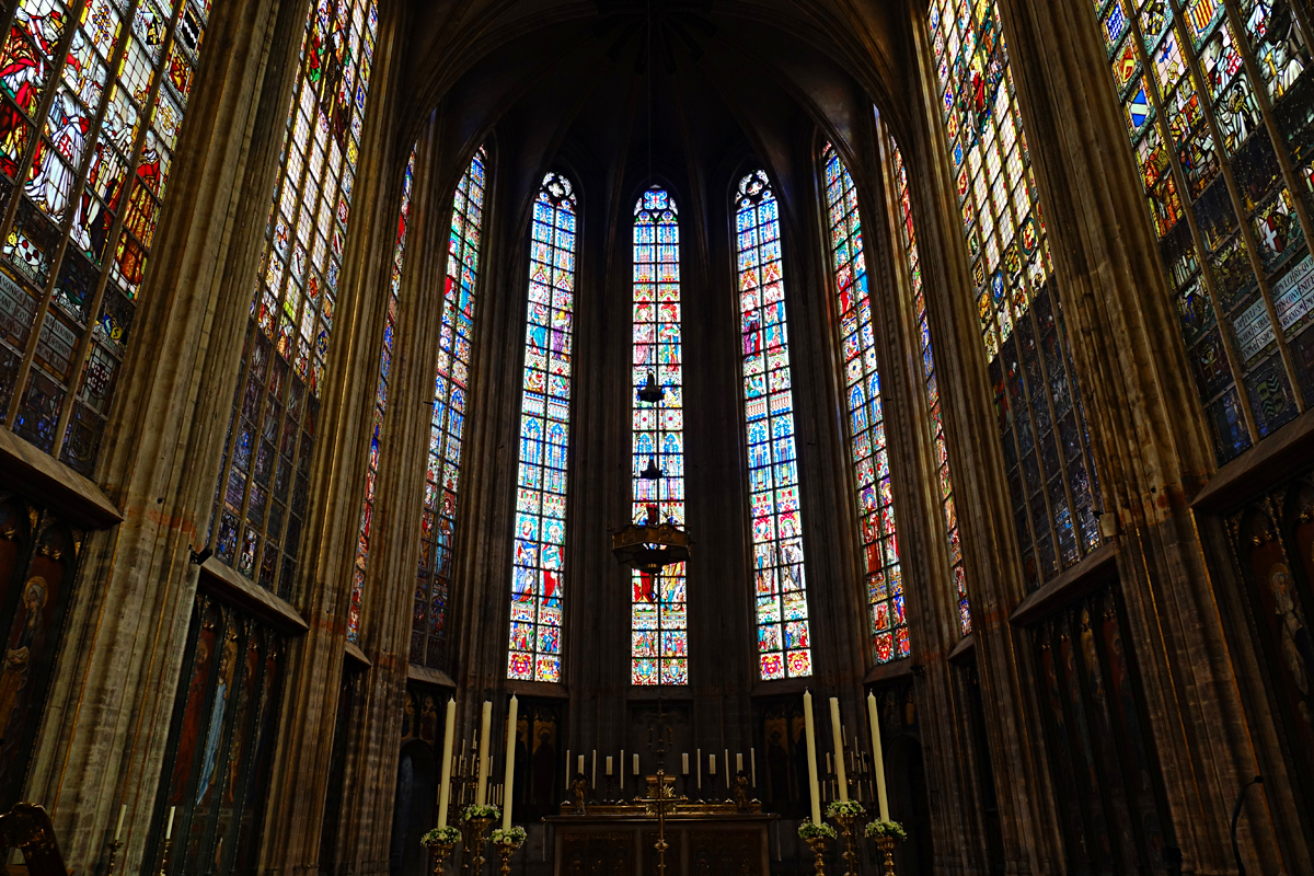 2025-10-31-Brüssel-BRU08398- Brüssel - Notre-Dame du Sablon