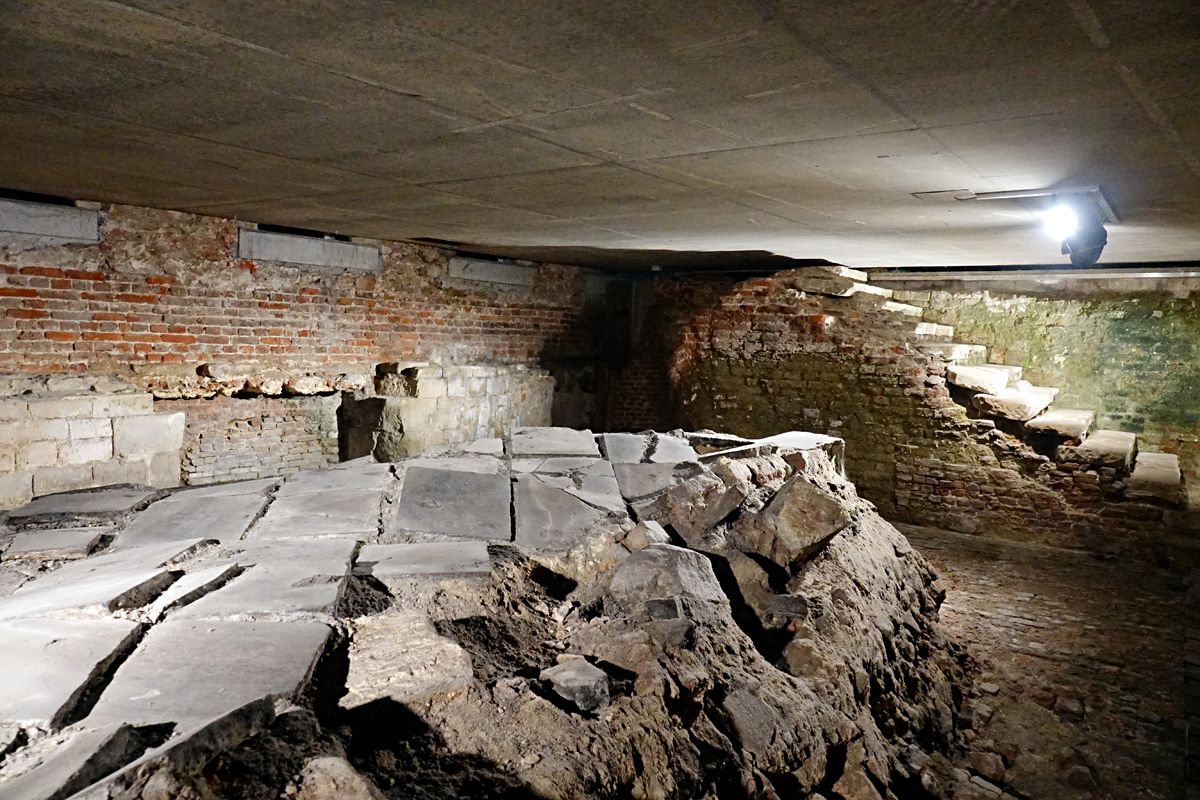 2025-11-01-Brüssel-BRU08568- Brüssel - Palais du Coudenberg