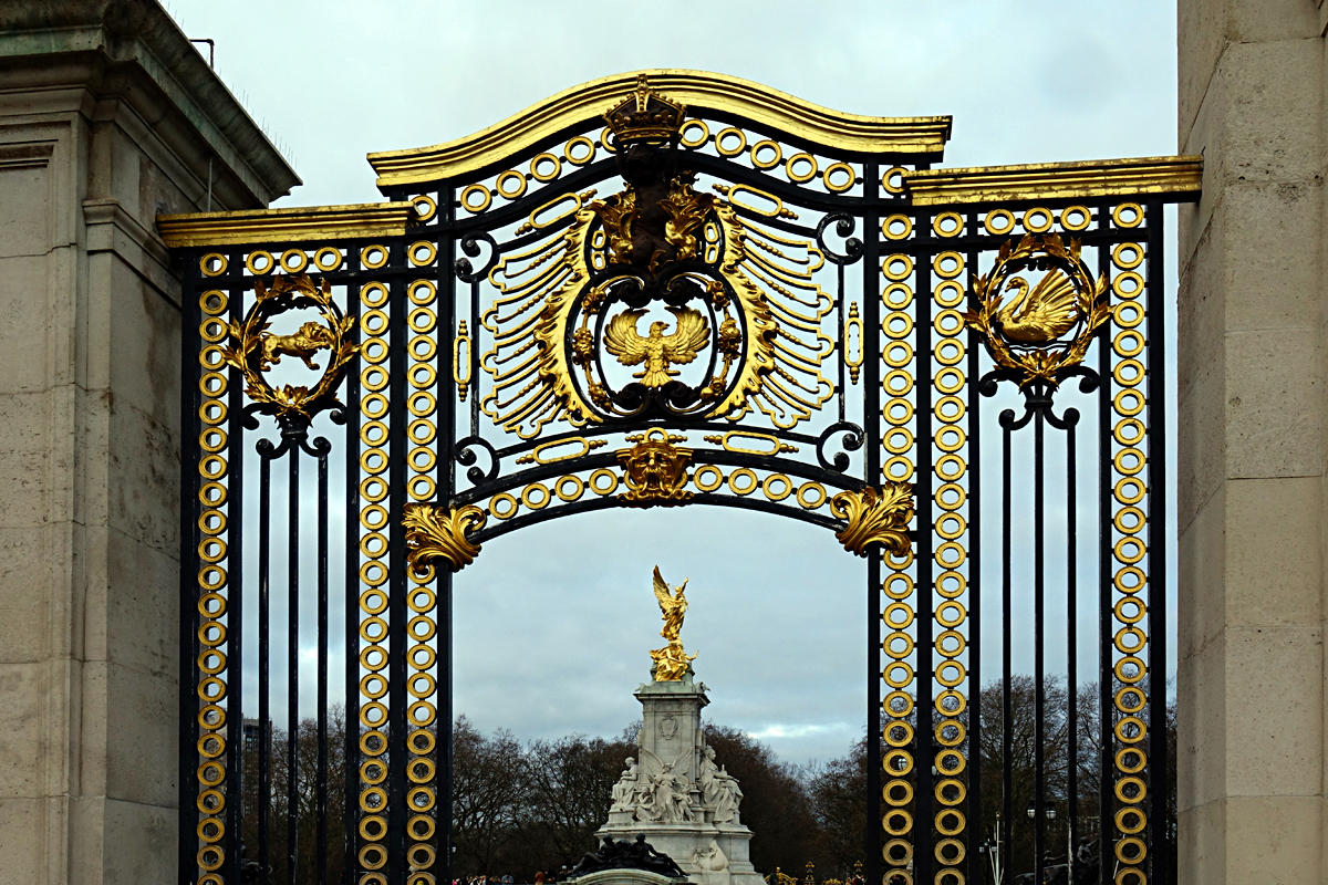 2020-01-04-London-DSC02676 London - Queen Victoria Memorial