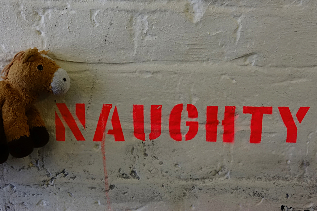 London - Naughty Pferti